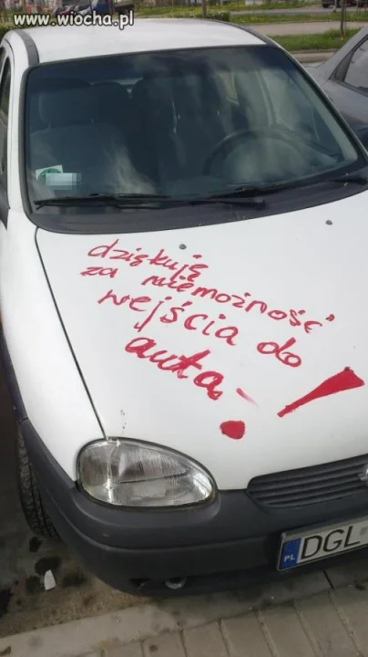 Zaparkował...