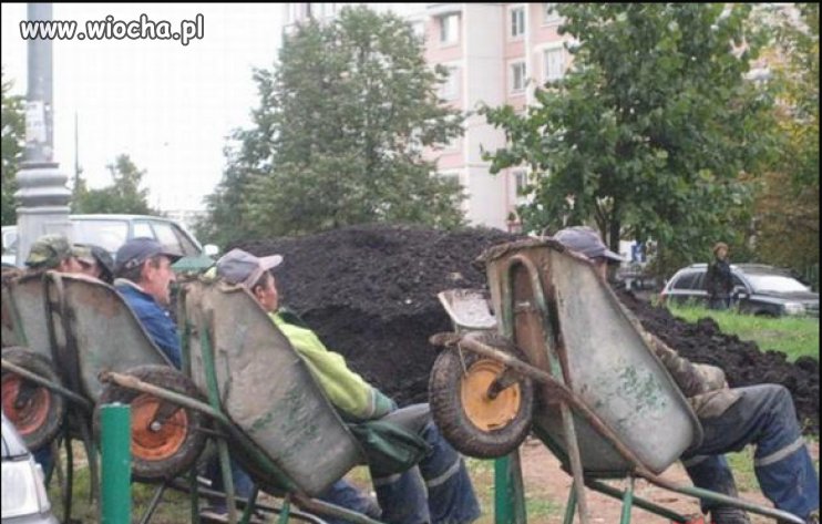 Robota pełną parą...