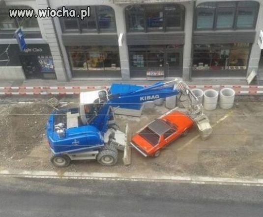 I po co wkurzać operatora koparki?