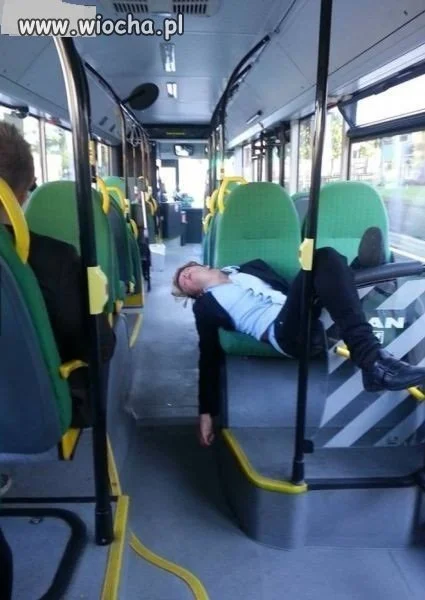 A ja kuźwa jadę do pracy