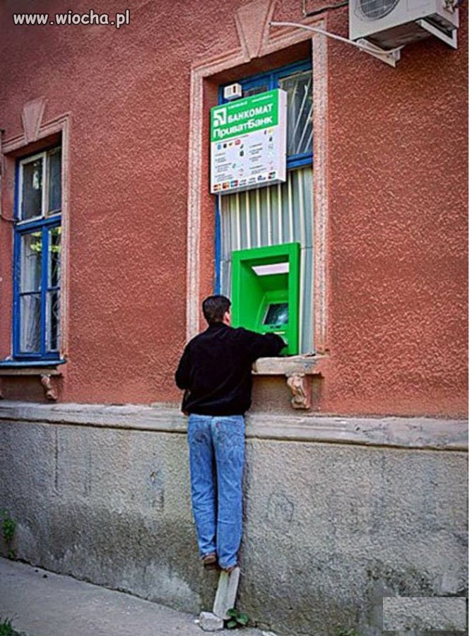 I jak tu pieniądze wypłacić