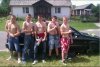 Wiejska gangsta i jej fura bez kół...
