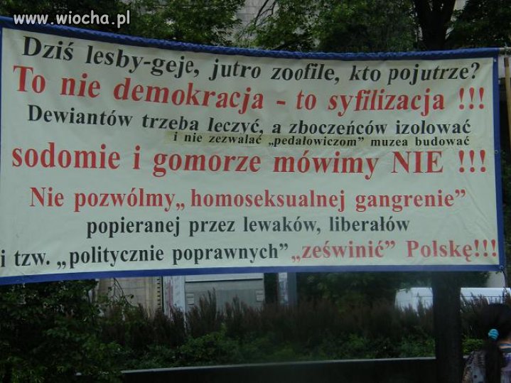 Giń przepadnij maro nieczysta.