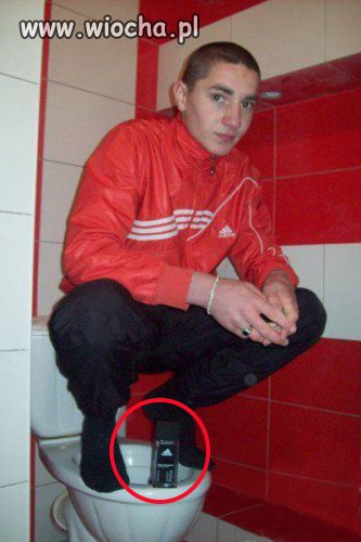 Miłośnik marki adidas...