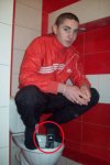 Miłośnik marki adidas...