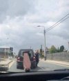 Upsss..coś zgubił pan kierowca.