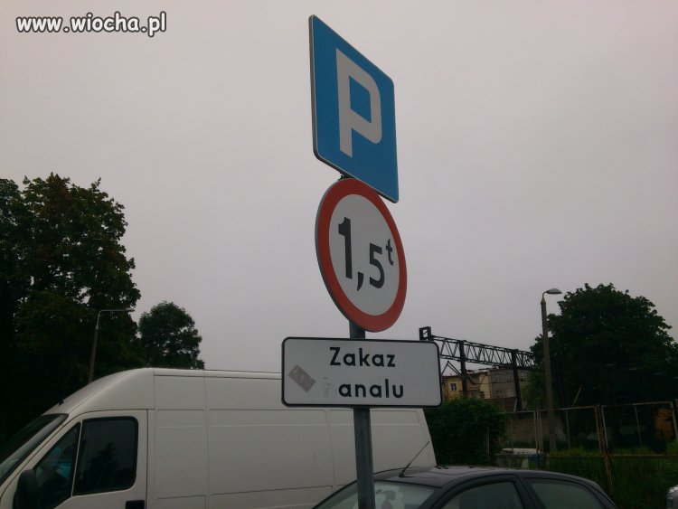 Uważaj na znaki.