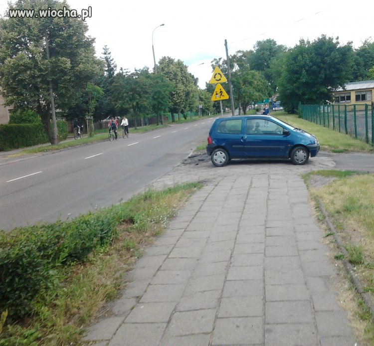 Parkowanie pierwsza klasa.
