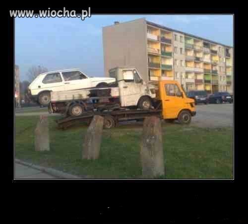Samochód dziewięcio-osobowy