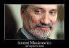 Antoni Macierewicz.Ekspert od wszystkiego.