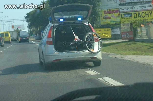 Za zakrętem stali