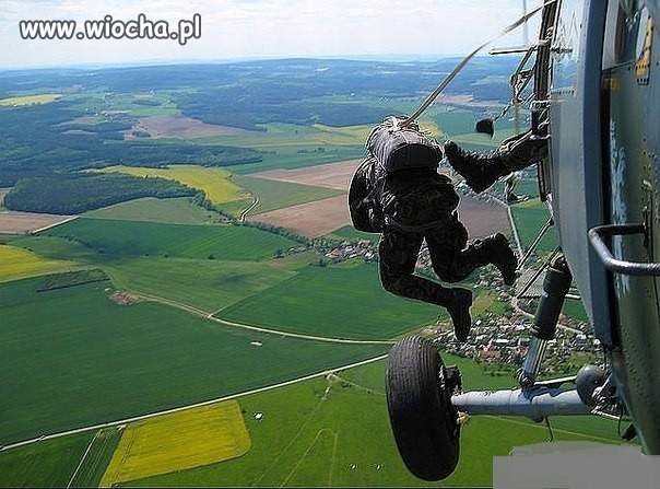 Kolega mu dość skutecznie pomógł