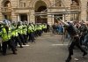 Huzia na Józia, bo policjant to nasz wróg