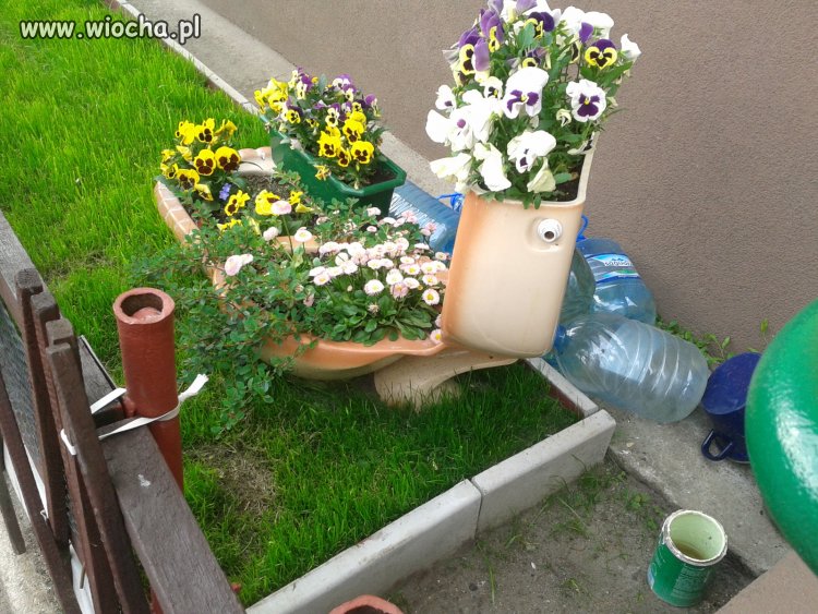 W mieście pod blokiem