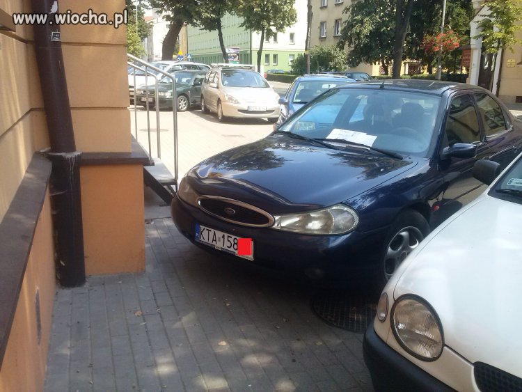 Tak parkują same AS-y