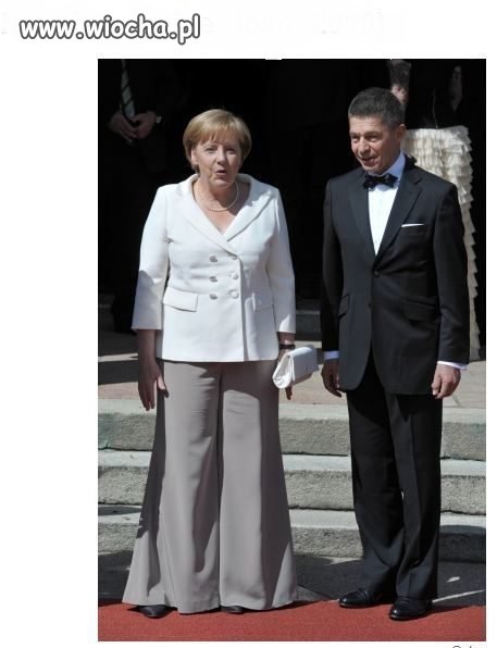 Angela-Jacyków Cię ubiera?