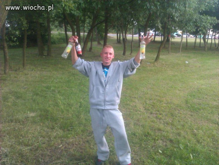 15 letnie dziecko jara się wódzią 