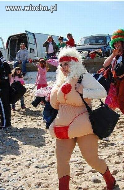 Na plaży można spotkać każdego