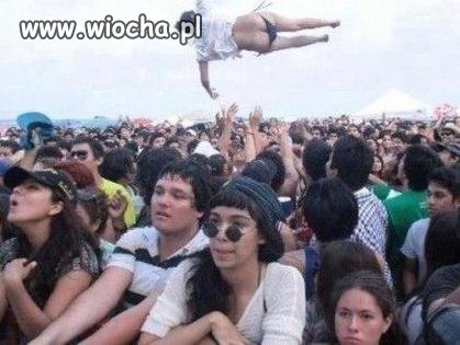 Miejscówka przy scenie - bezcenne