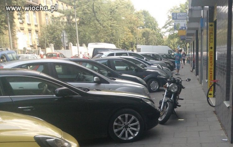 Bądz tu mądry i przejdź