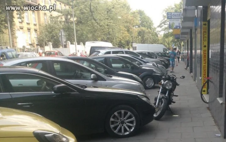 Bądz tu mądry i przejdź