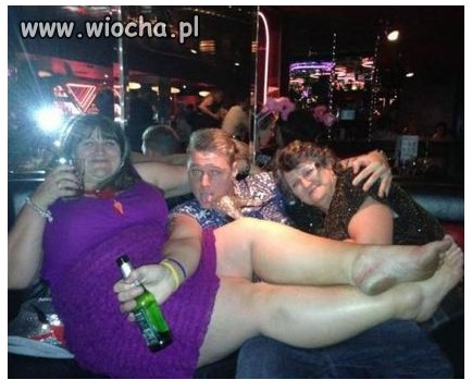 Do zdjęcia z brudnymi girami 