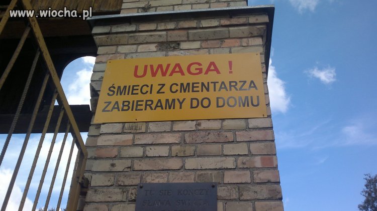 Śmieci z cmenatrza