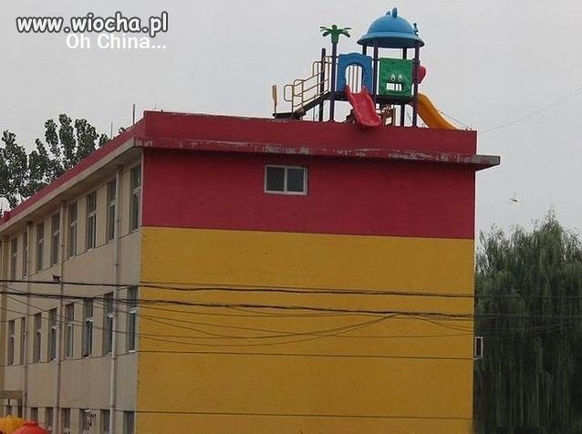 Plac zabaw na dachu???...Ciekawe