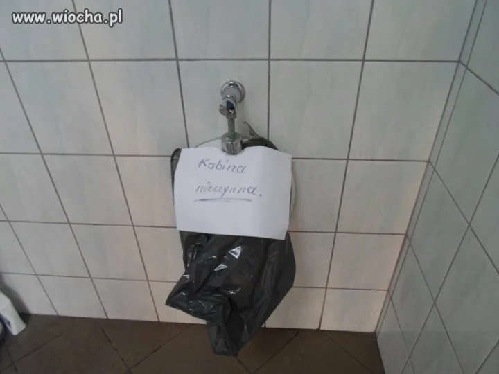 Trochę mała ta kabina 