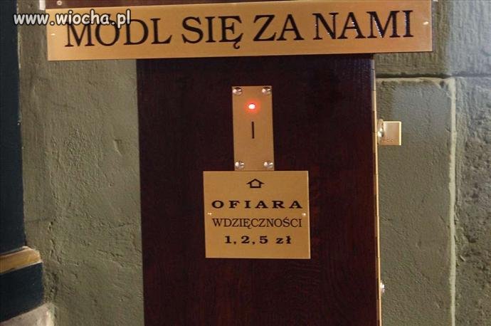 Maszynka do modlenia w kościele.
