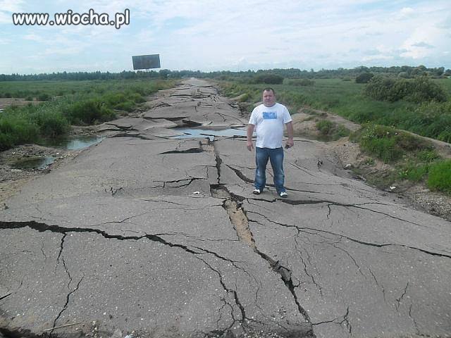  Tu narazie jest kretowisko, ale będzie ... ?