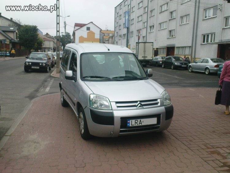 Mistrz Parkowania z Radzynia Podlaskiego
