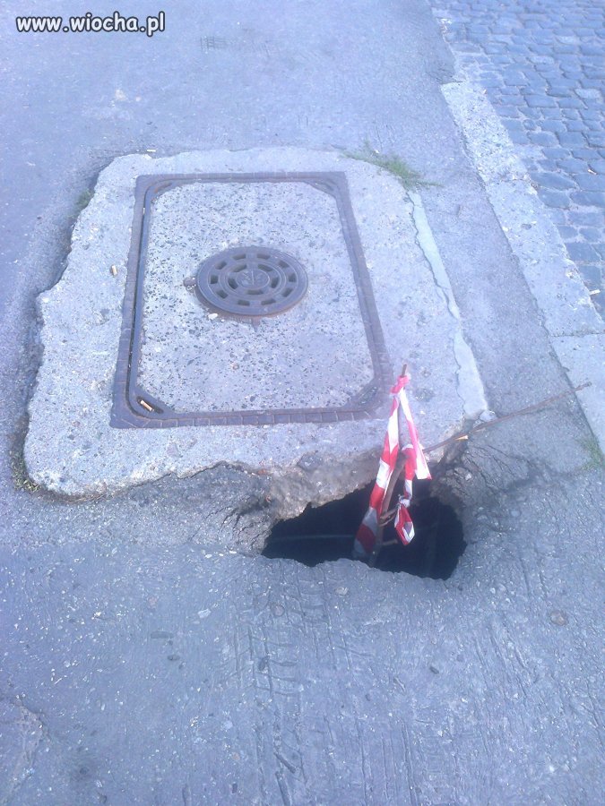 Tak się oznacza dziury ...