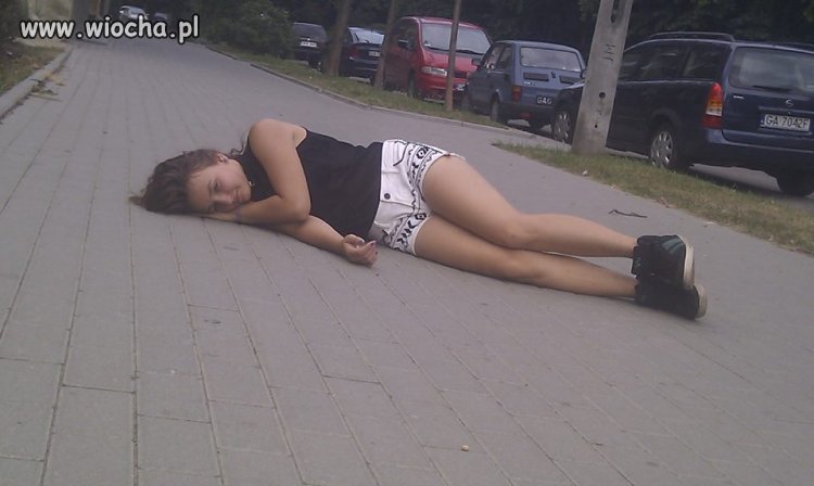 Nie ma to jak spać na ulicy.