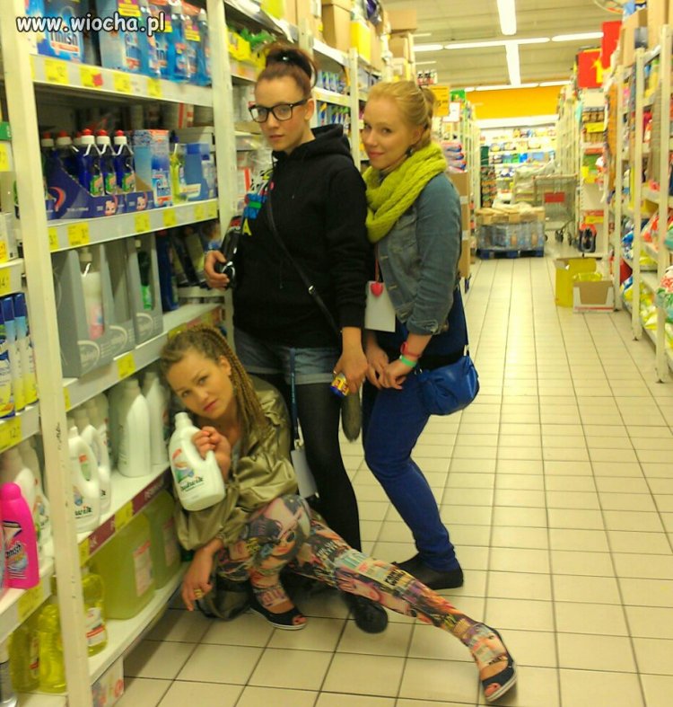 Hipsterki w Tesco