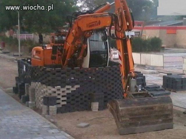 W poniedziałek, po przyjściu do pracy