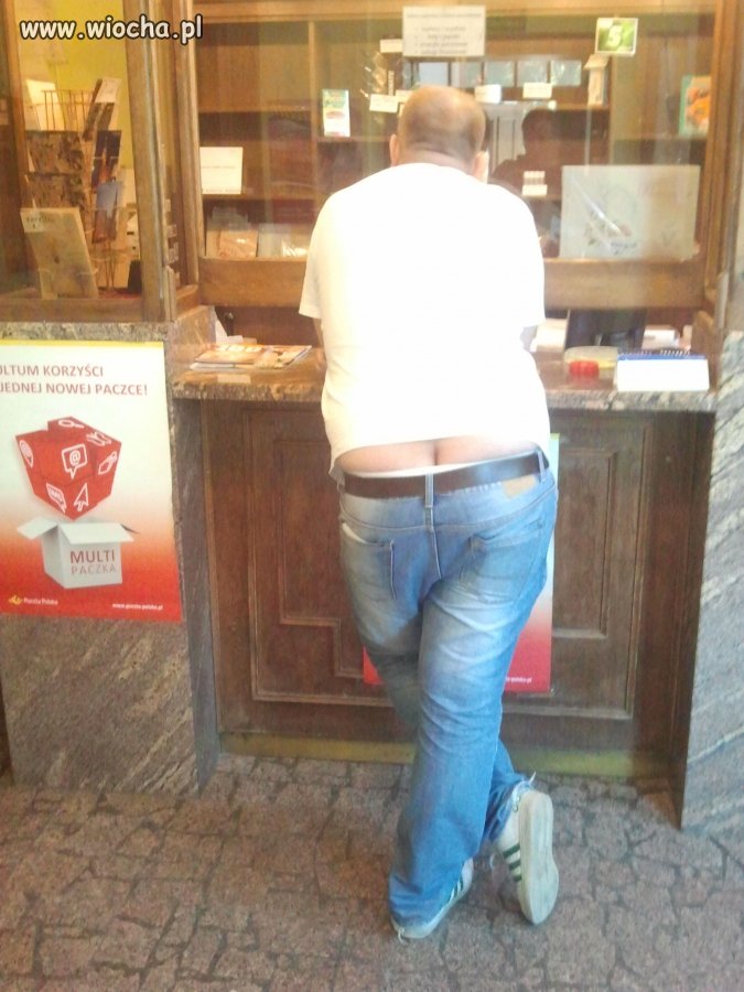 Wchodzę na pocztę a naprzeciw mnie ...  RÓW !!!