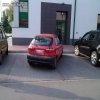 Super wieśniak parkuje rupiecia