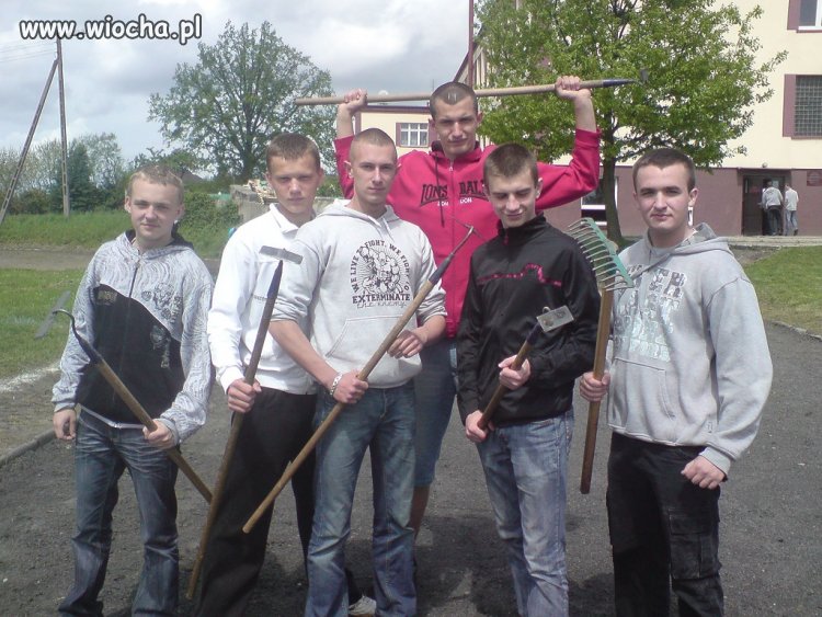 Wieśniaczki z dziabkami