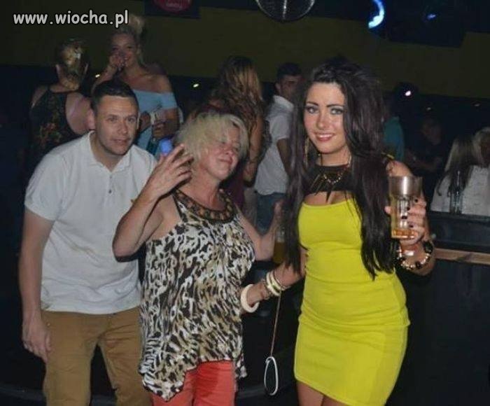 Coś poleciało po nogawce 
