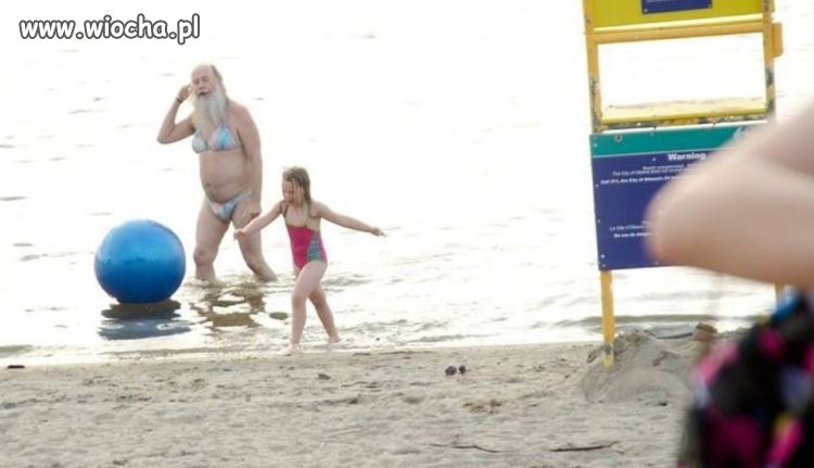 Tymczasem na plaży...