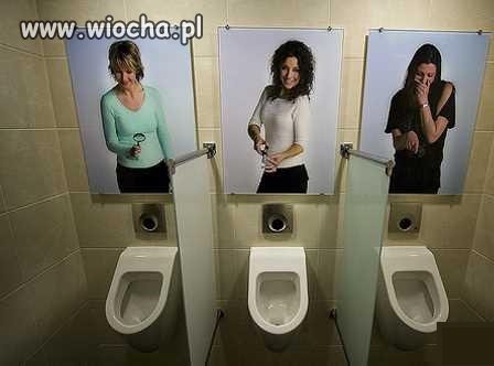 Pisuary projektu feministki...