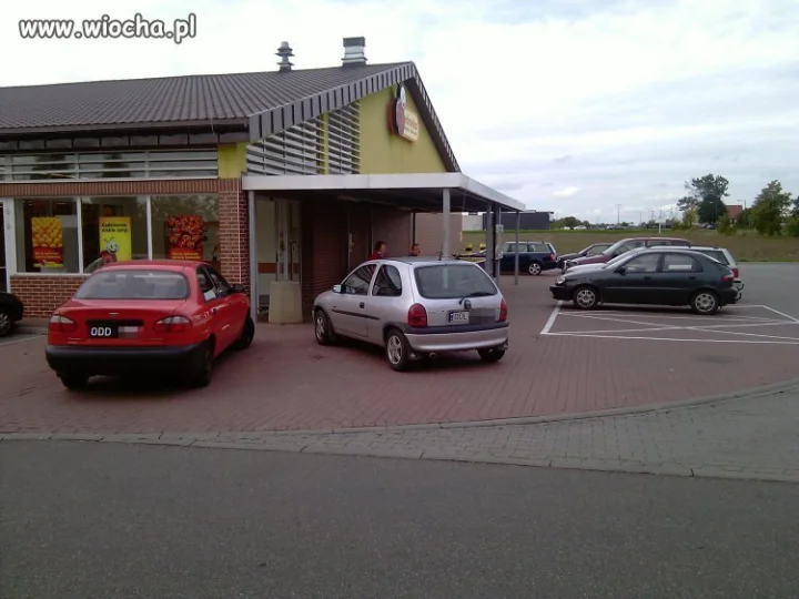 Mistrzowie parkowania