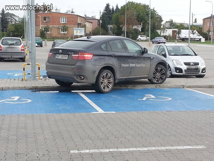 Burak buraczany jeździ bmw i już robi co chce