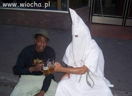 Tymczasem w rozległym wszechświecie 