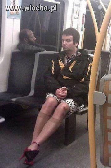 W autobusie 
