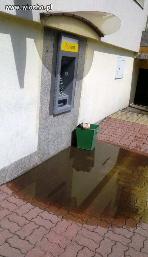 Bankomat...