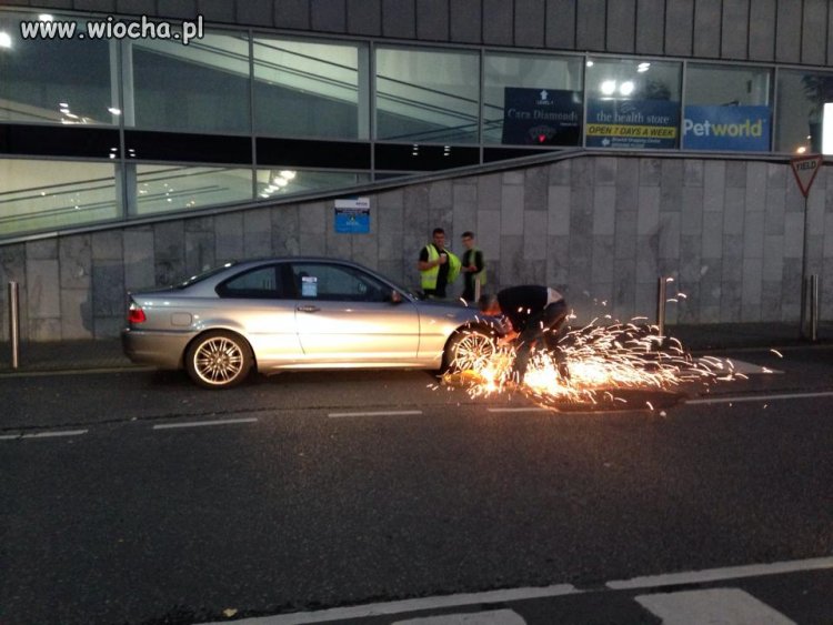 Jebać ochronę , pozdro z Galway 