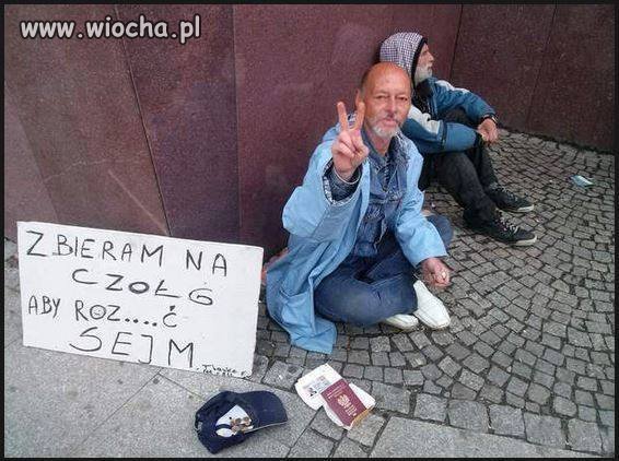 Pomożemy ?