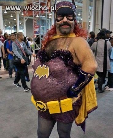 Bat... girl...coś